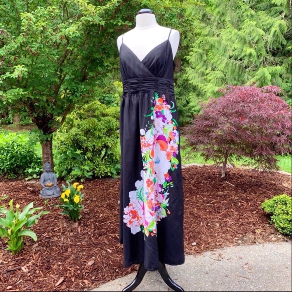 Spaghetti Strap Black Floral Maxi Dress (D6)